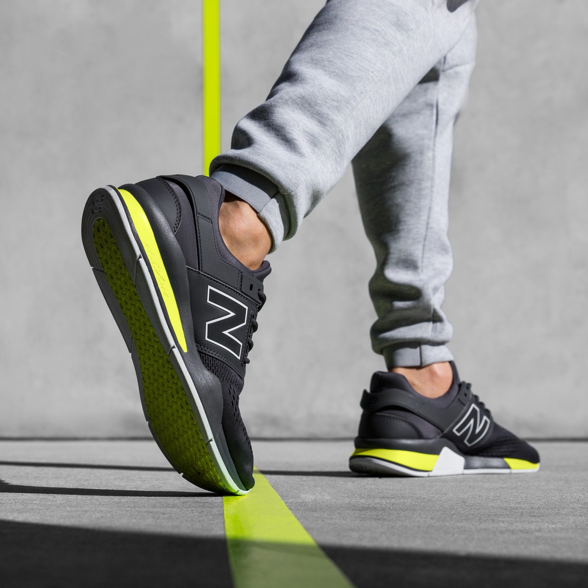 New Balance 247v2 Tritium Pack | sneaker | autunno 2018 | foto |