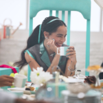 Tiffany & Co campagna Natale 2018: il video Believe in Dreams con Zoë Kravitz
