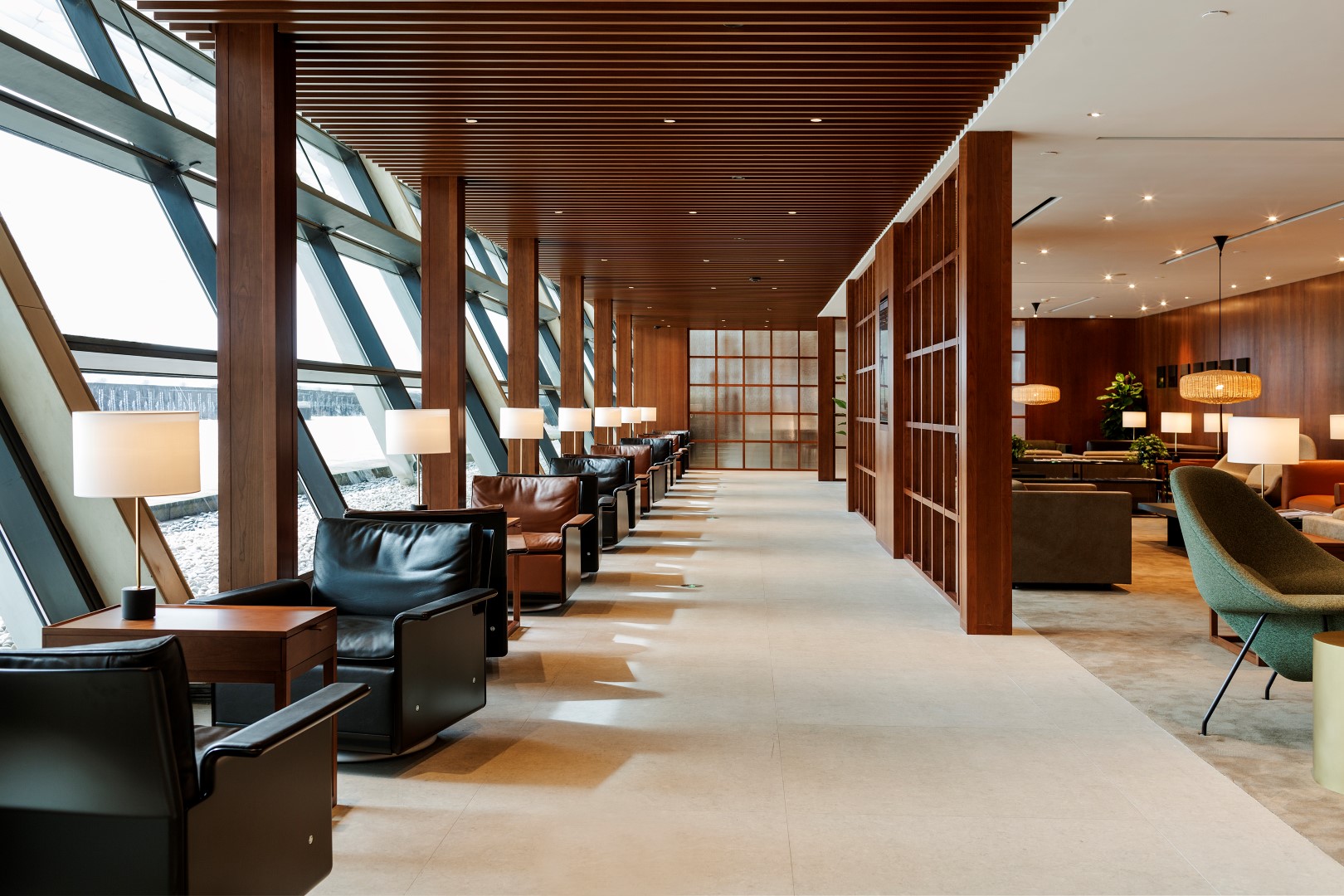 Cathay Pacific lounge Shanghai Pudong