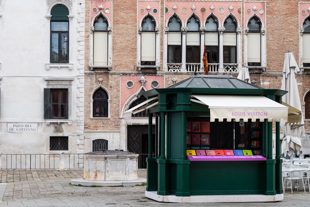 Biennale Venezia Arte 2022 Louis Vuitton