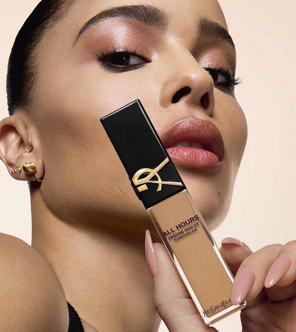 YSL Beauty All Hours Precise Angles Concealer campagna Zoe Kravitz