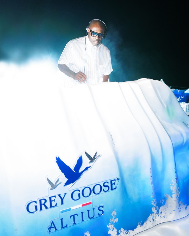 Grey Goose Altius