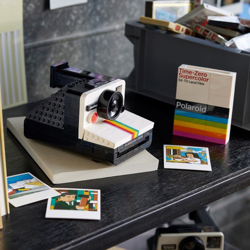 Lego Ideas Polaroid OneStep SX-70
