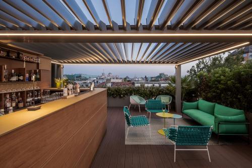 Casa Baglioni Rooftop by Sadler