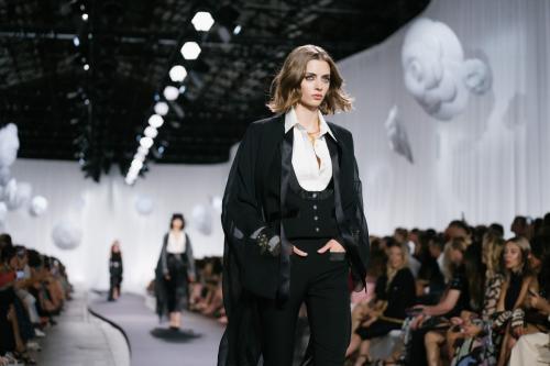 Chanel Métiers d'art 2021 2022