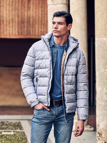 Guess Jeans campagna autunno inverno 2022