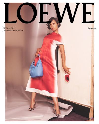 Loewe Taylor Russell campagna autunno inverno 2023